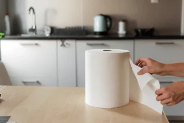 Papírové utěrky Maxi a Midi - Skladem